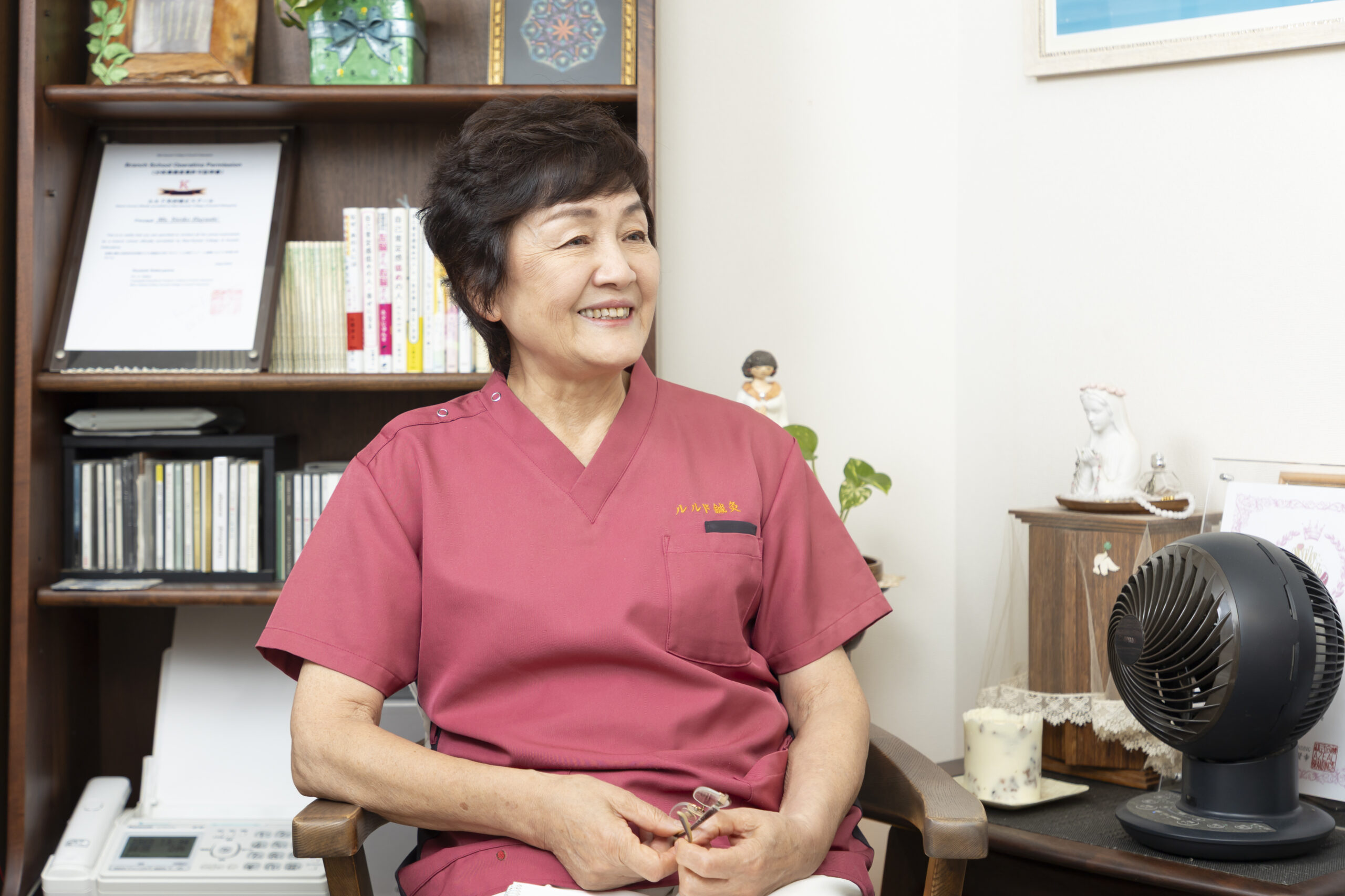 看護師から鍼灸師へ、林代表が挑む、革新的ジェルと施術の未来ールルド